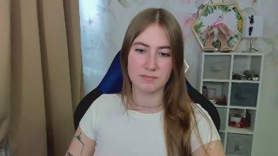 LOVE_xMegan live cam on Cam4