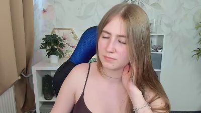 LOVE_xMegan live cam on Cam4