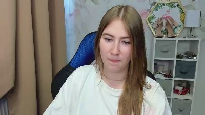 LOVE_xMegan live cam on Cam4