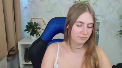 LOVE_xMegan live cam on Cam4