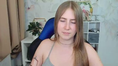 LOVE_xMegan live cam on Cam4