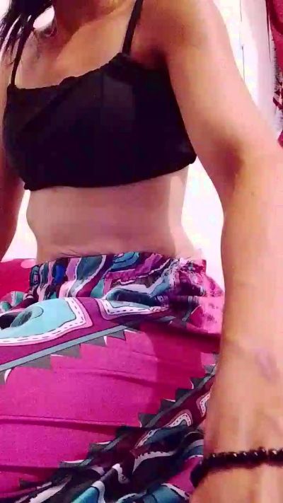 LOuanaaaa live cam on Cam4