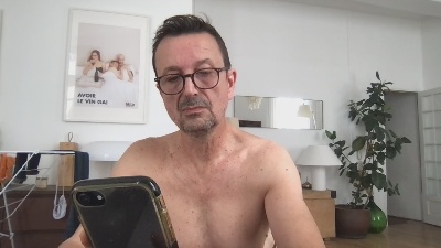 LUIGIBURNS live cam on Cam4
