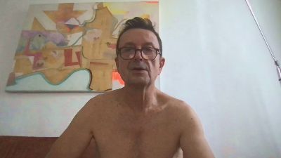 LUIGIBURNS live cam on Cam4