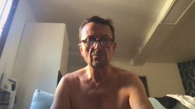 LUIGIBURNS live cam on Cam4