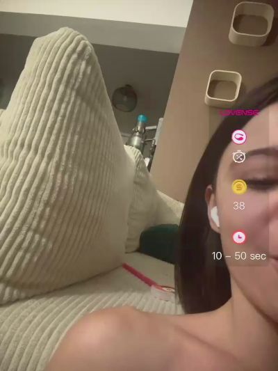 LaJess live cam on Cam4
