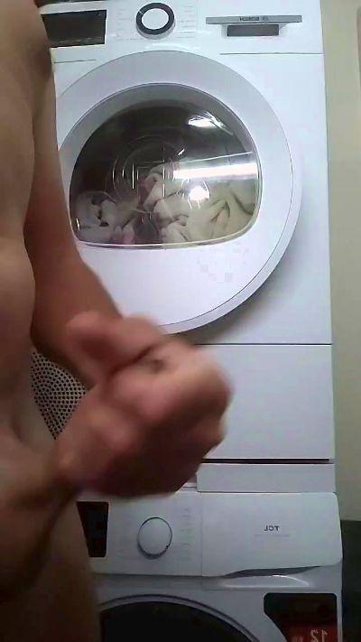 LaTeube88 live cam on Cam4