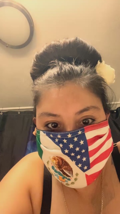 La_mexicana1 live cam on Cam4
