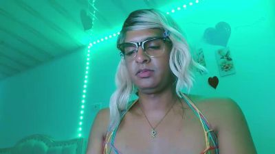 Laboni_sweet live cam on Cam4