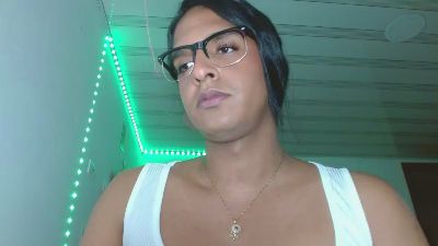 Laboni_sweet live cam on Cam4
