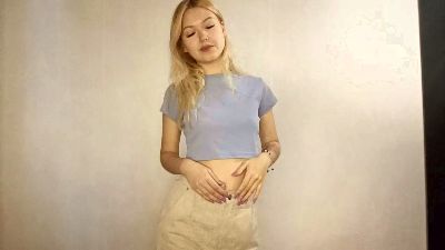 LaceyNoriega live cam on Cam4