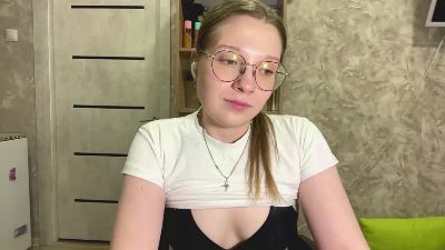 LacreshaHecht live cam on Cam4