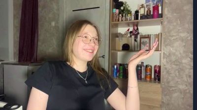 LacreshaHecht live cam on Cam4