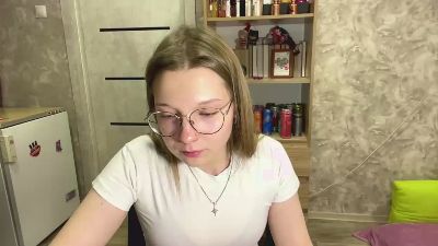 LacreshaHecht live cam on Cam4