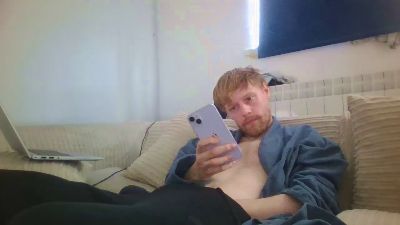 LadNextDoor live cam on Cam4