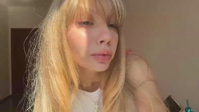 LadawnFerrara live cam on Cam4