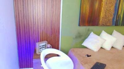 LadyAmbar19 live cam on Cam4