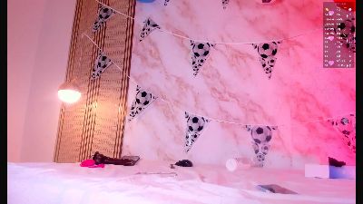 LadyFoxx live cam on Cam4