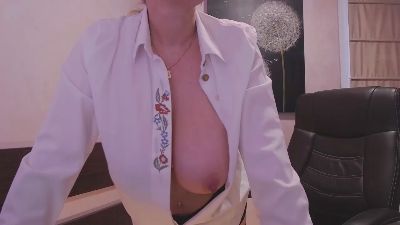 LadyJeen_ live cam on Cam4