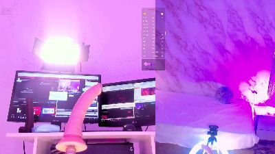 LadyReload live cam on Cam4