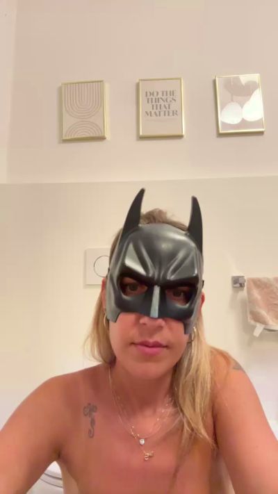 Lady_clari live cam on Cam4