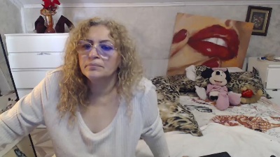 Lady_dy4u live cam on Cam4