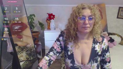 Lady_dy4u live cam on Cam4