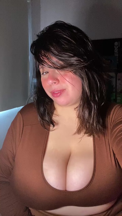 Ladyaprill live cam on Cam4