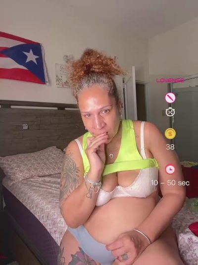 Ladycreamypr live cam on Cam4