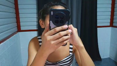 Ladyhunter26 live cam on Cam4