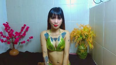 Ladyshammy live cam on Cam4
