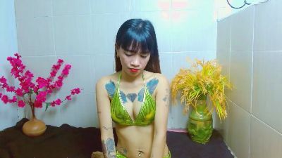 Ladyshammy live cam on Cam4