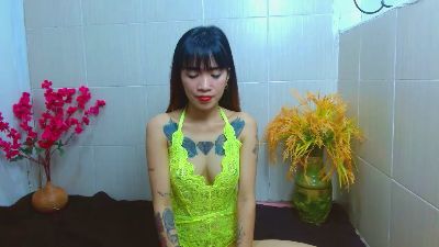 Ladyshammy live cam on Cam4