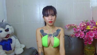 Ladyshammy live cam on Cam4