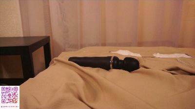 LaineGopin live cam on Cam4