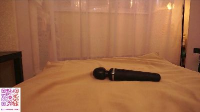 LaineGopin live cam on Cam4