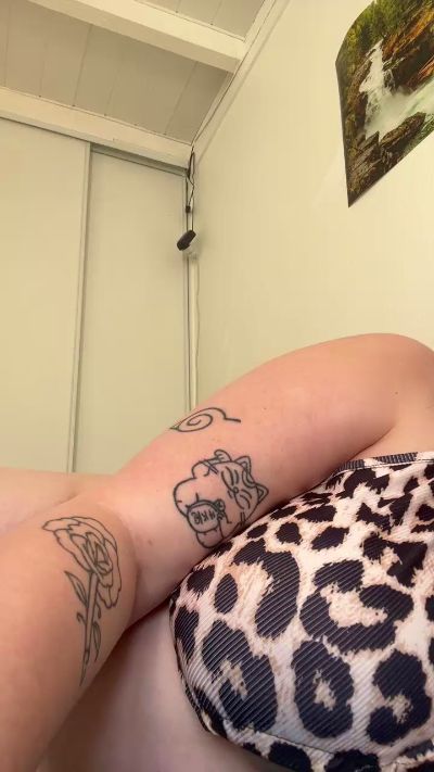 Lajoueuse88 - Live Cam