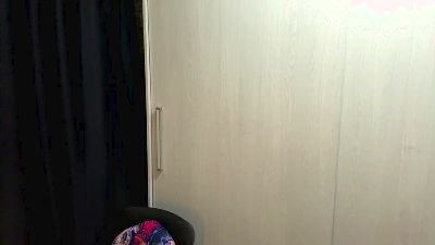 LakeshaBanana live cam on Cam4