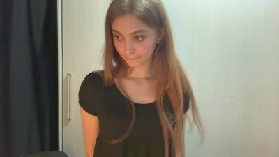 LakeshaBanana live cam on Cam4