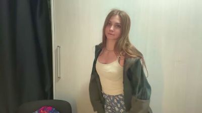 LakeshaBanana live cam on Cam4