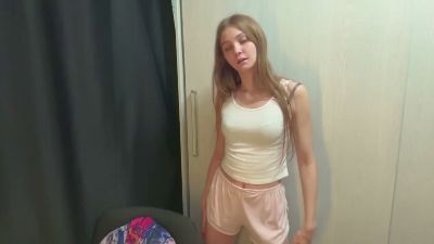LakeshaBanana live cam on Cam4