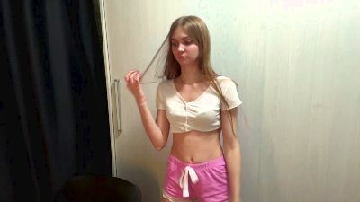 LakeshaBanana live cam on Cam4