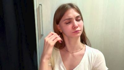 LakeshaBanana live cam on Cam4