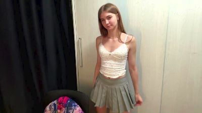 LakeshaBanana live cam on Cam4