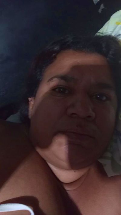 Lamamadora18 live cam on Cam4