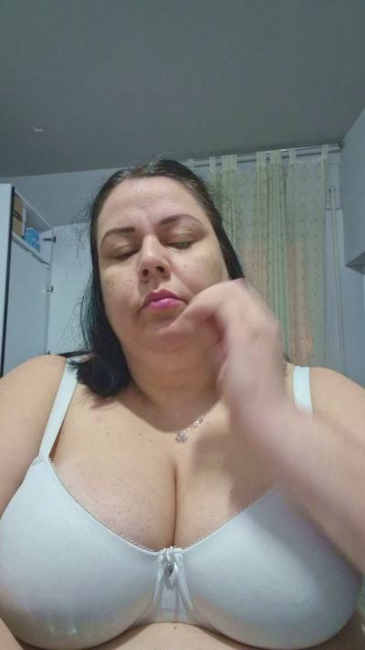 Lamante1992 live cam on Cam4