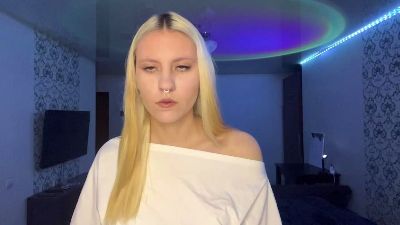 LanaMetellus live cam on Cam4