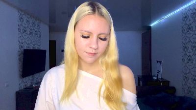 LanaMetellus live cam on Cam4