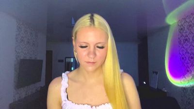 LanaMetellus live cam on Cam4