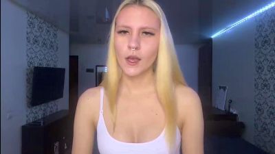 LanaMetellus live cam on Cam4
